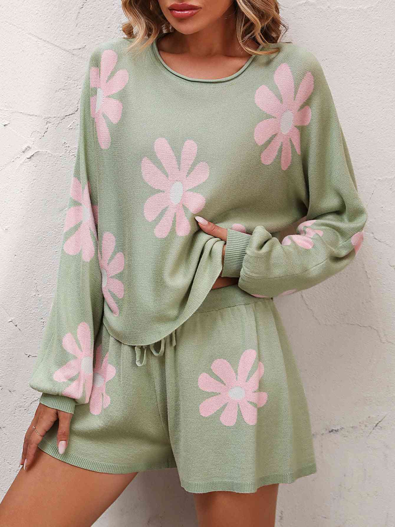 Floral Print Raglan Sleeve Knit Top and Tie Front Sweater Shorts Set